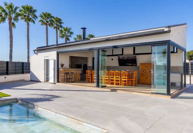 Вилла на Catral - Palm Breeze Villa by Fidalsa Вилла на Catral - Palm Breeze Villa by Fidalsa