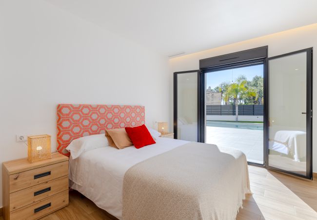 Вилла на Catral - Palm Breeze Villa by Fidalsa Вилла на Catral - Palm Breeze Villa by Fidalsa