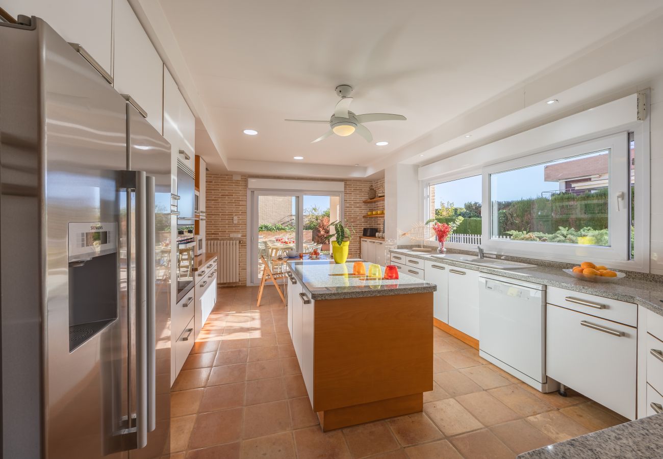 Вилла на Cabo Huertas - Cape Town by Fidalsa